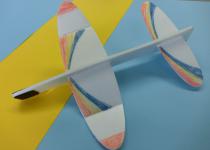大空へ飛ばそう！オリジナル紙飛行機づくり教室